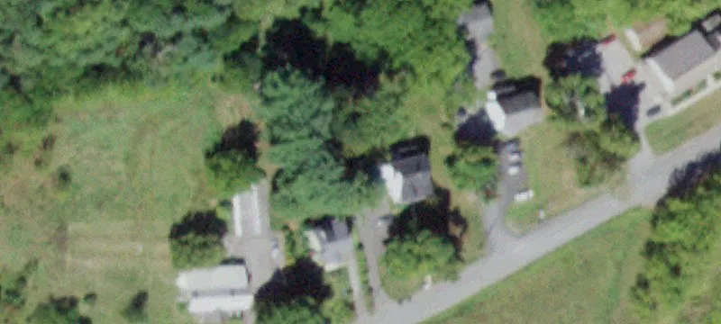 56 Paradies Ln