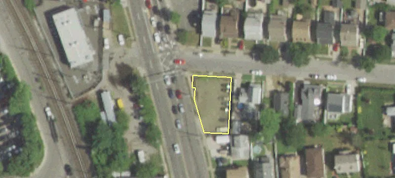 343 Riverside Ave