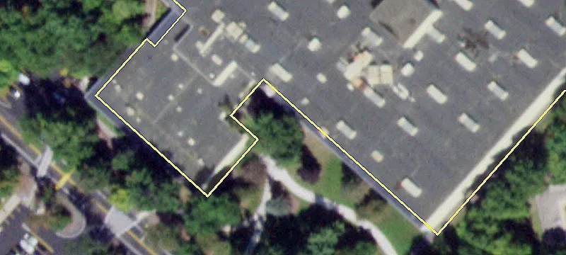 780 Warren Rd