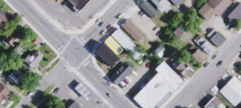 44 Park St