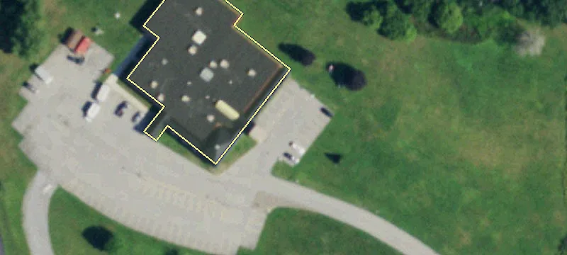 1000 Maple Ct