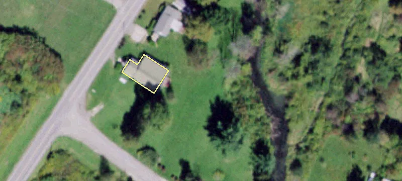 133-137 Cayuta Rd