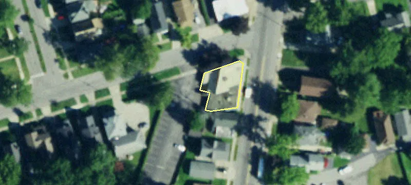 200 Main St