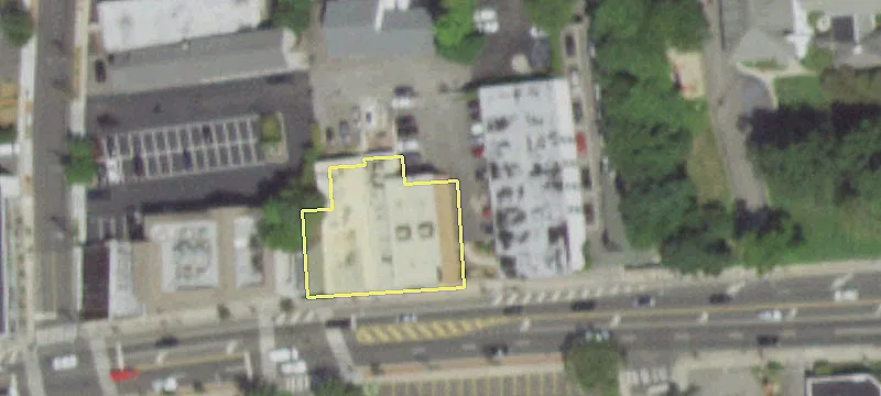 143 Main St