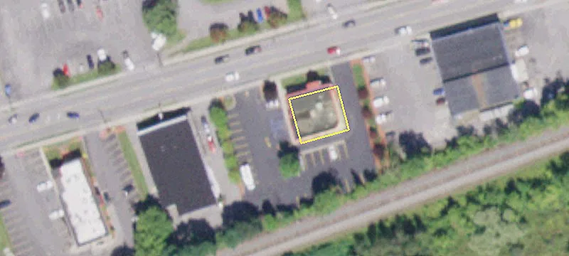 798 Main St