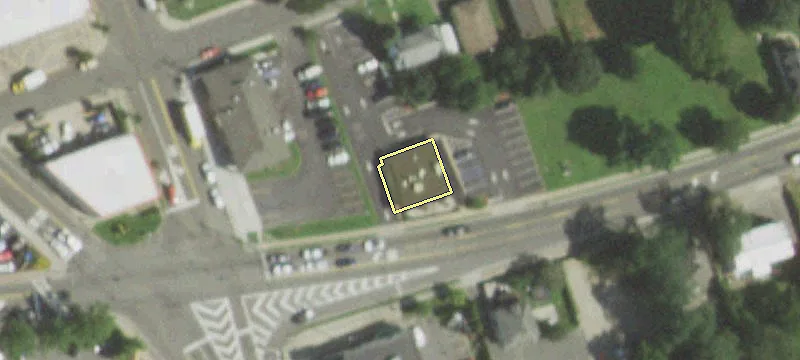 76 Pulaski Rd