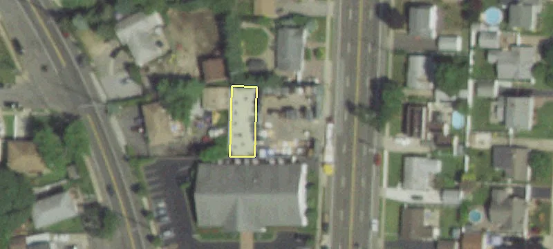 35 Stewart Ave