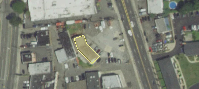 401 Hicksville Rd