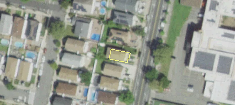338 Arlene St