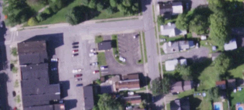 13 Park St