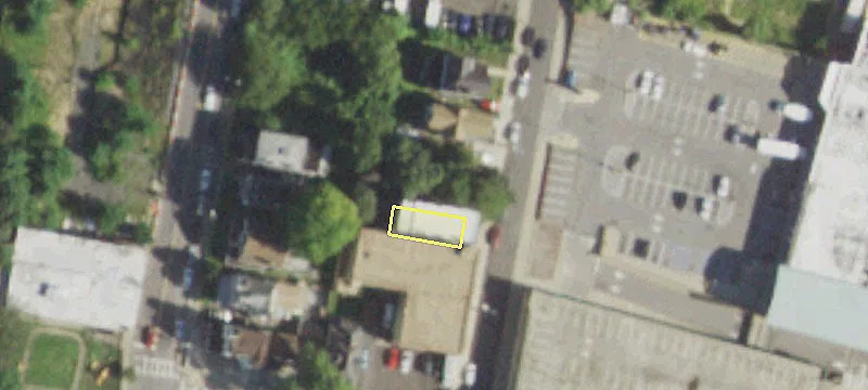 17 Hawthorne Ave