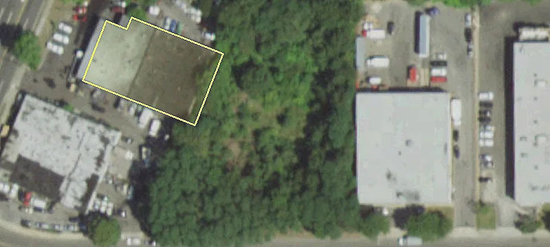 5 Wyandanch Ave
