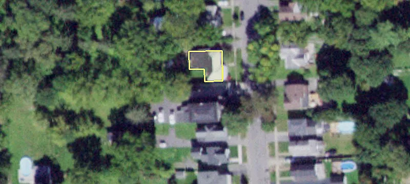 15 Burt Ave