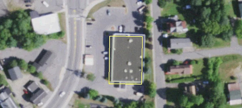 4 Pleasant Ave