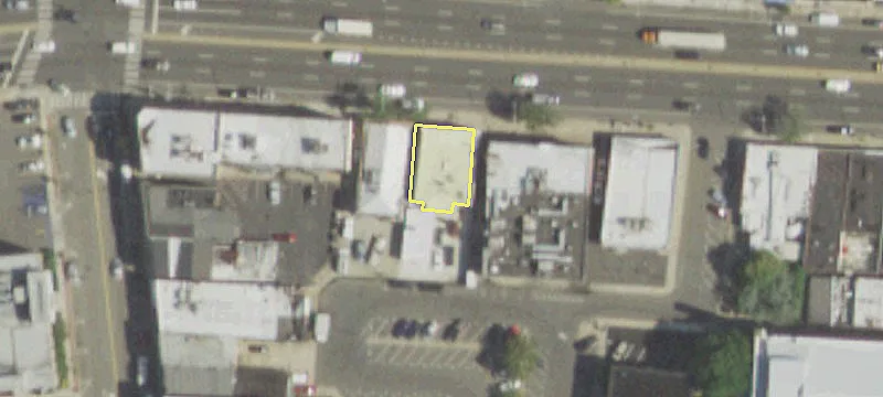 218-220 Sunrise Hwy