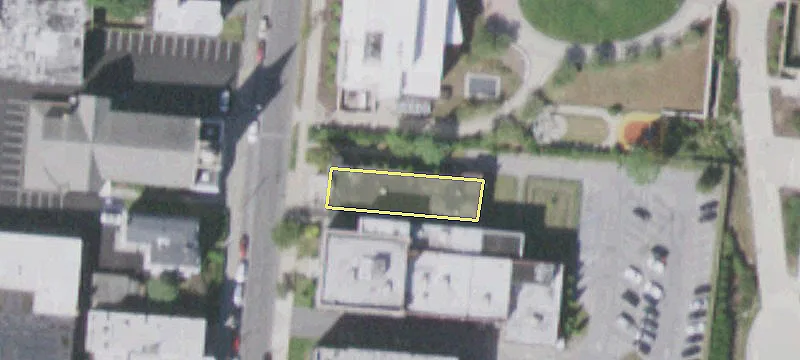 62 Grand St