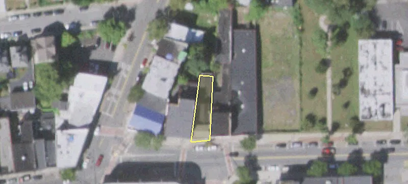 1014 Main St
