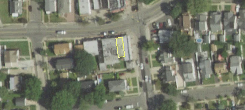 141 Lakeview Ave