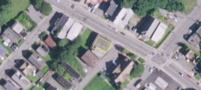 301 Main St
