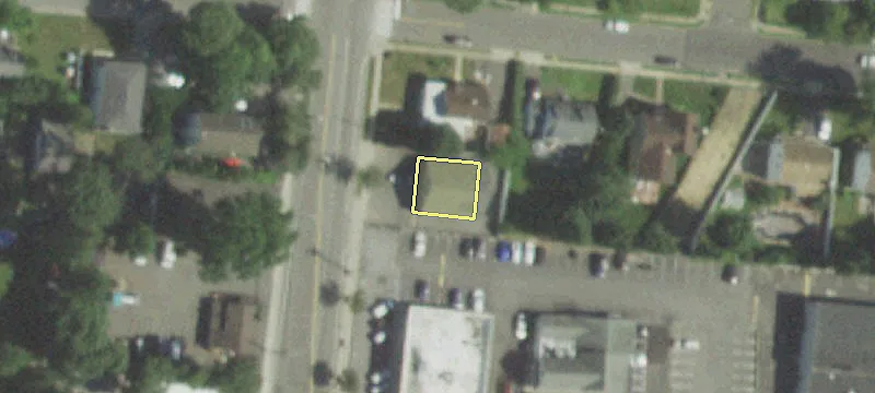 303 Jackson Ave