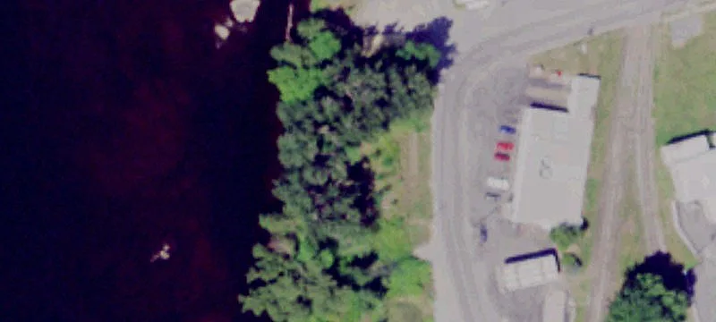 129 Riverside Dr