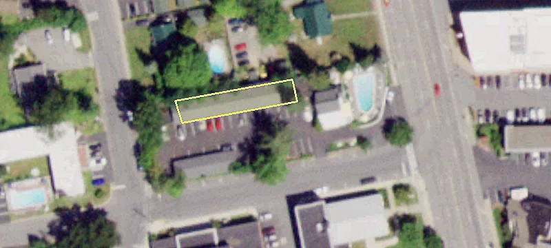 401 Canada St