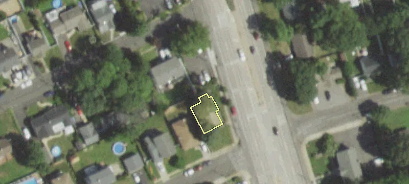1428 Deer Park Ave