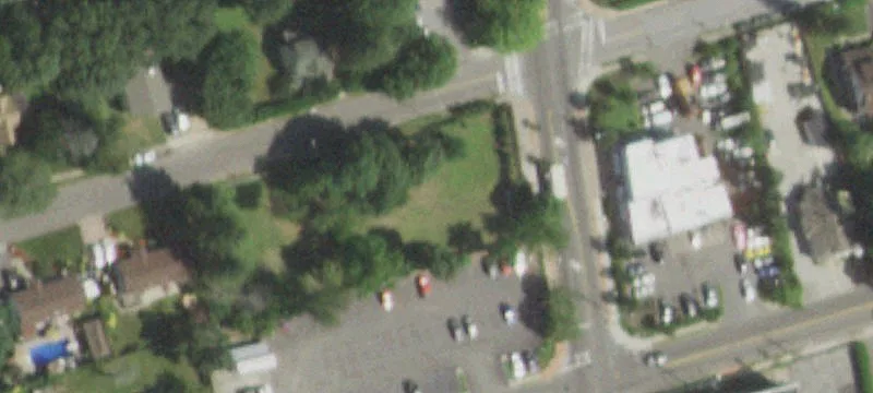 87 Carleton Ave