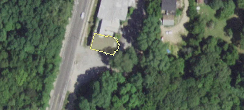 659 Mastic Rd