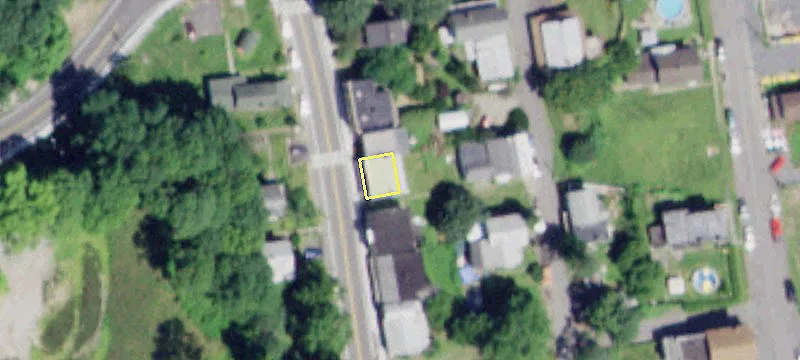 96 Main St