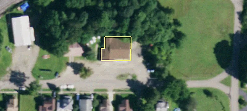 22 Maple St