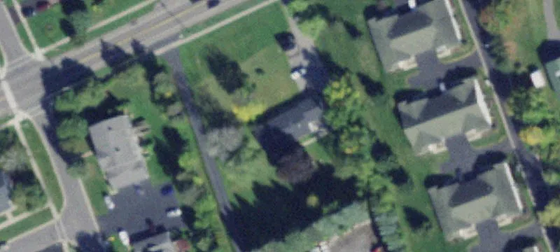 761 Ee Ave