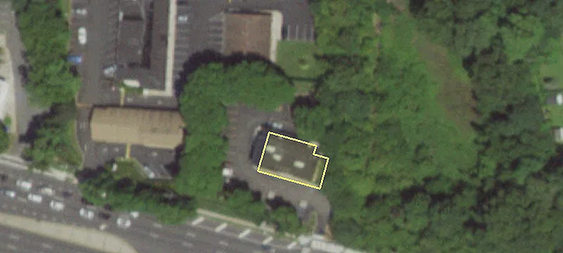 2225 Jericho Tpke