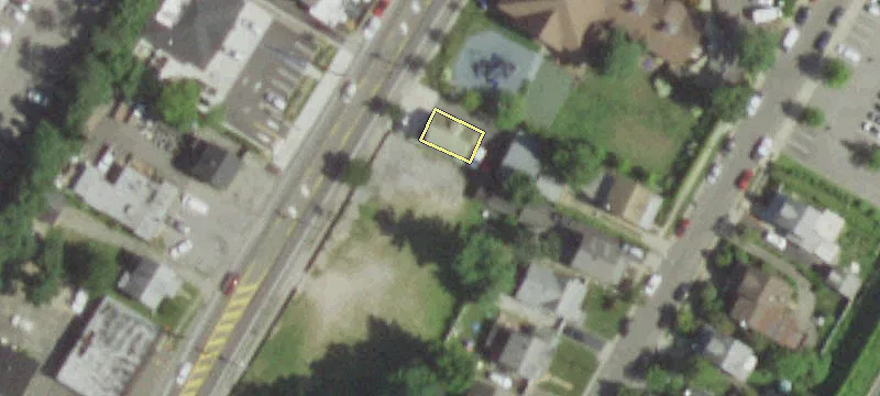 25 Pne Holw Rd