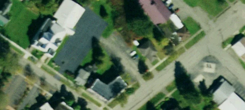 208 Main St