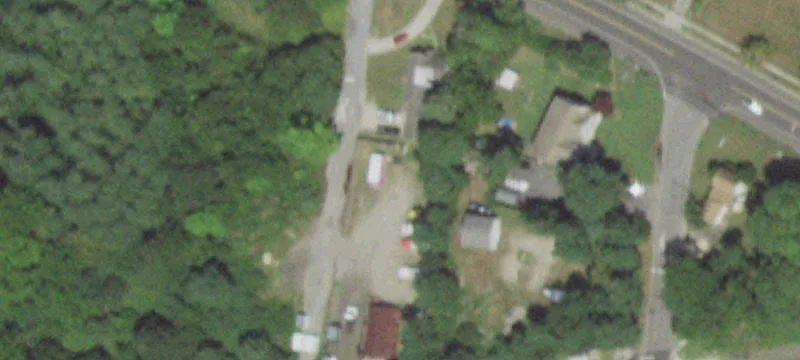 1 Chapel Ave