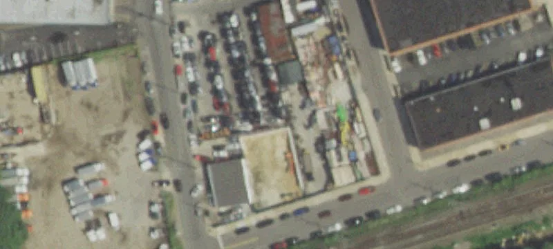 1 Denton Ave