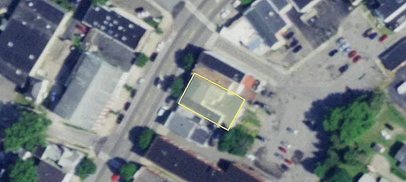 40 Main St