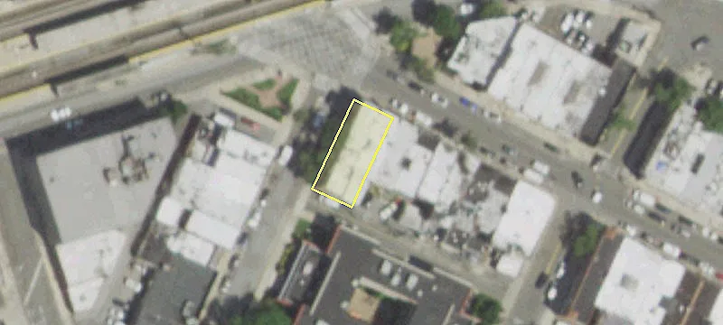 130 Tulip Ave