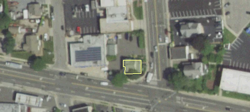 207 Broadway
