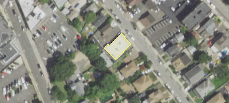 67 Carman Ave