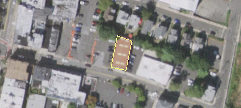 52nd Main St