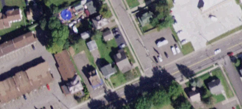 2609 Main St
