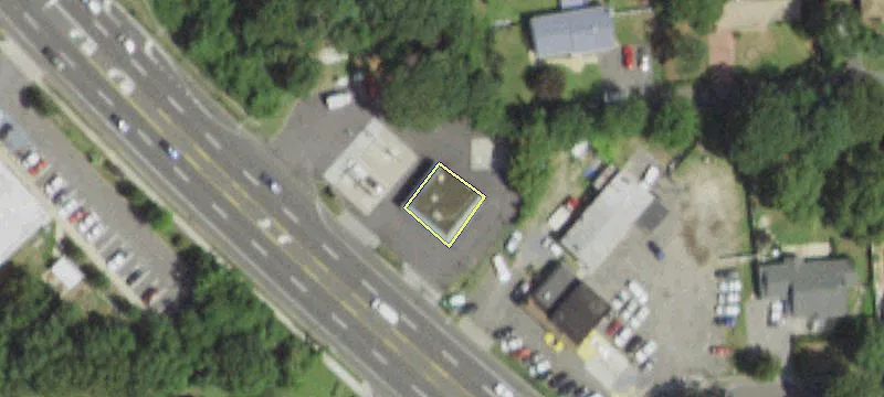 472 Waverly Ave