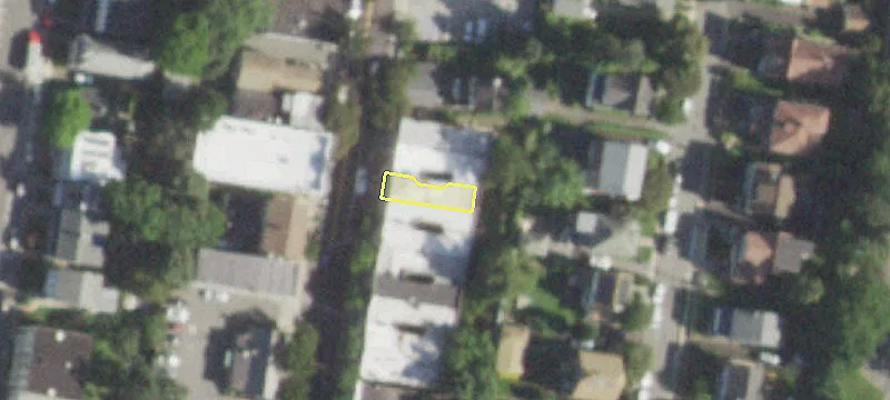 580 Warburton Ave