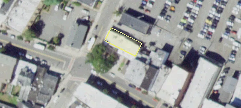 62 Lafayette Ave