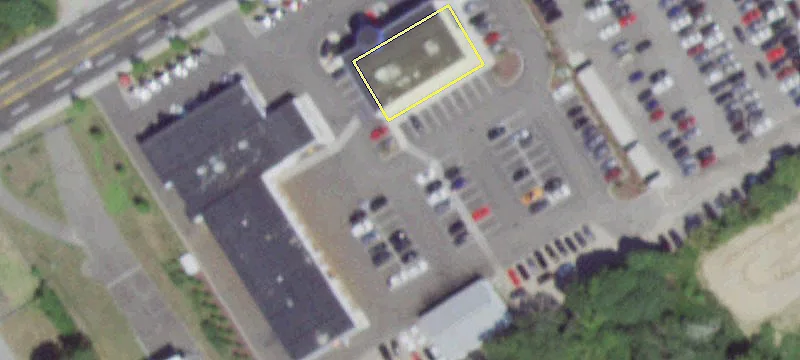 1375 Old Country Rd