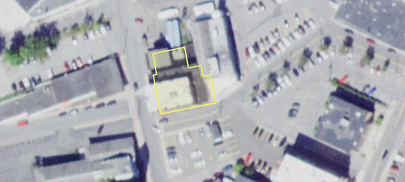 30 Henry St