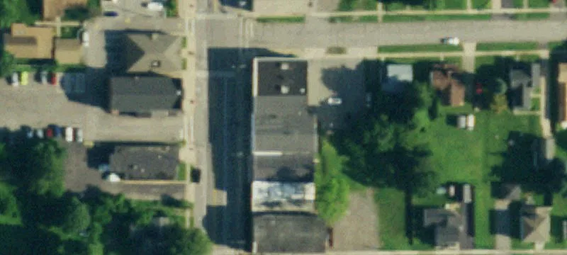 9 Main St