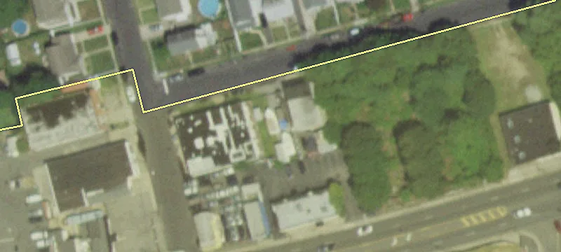 24 Grant Ave